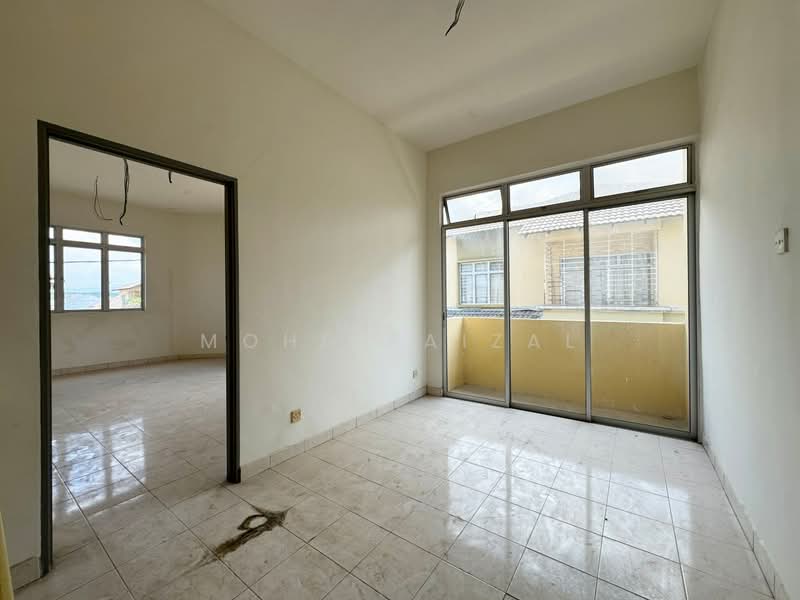 Semi-Detached House for Sale in Sepang (Selangor) - Mohd Faizal - Interior - PropertyGuru.com.my