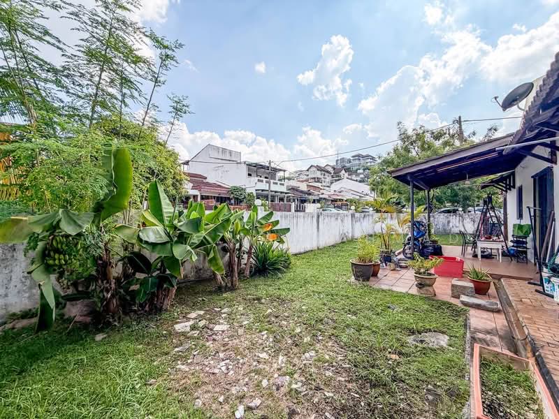1-storey Terraced House for Sale in Taman Lucky (Bangsar) - Wan Azlan Ahmad - PropertyGuru.com.my