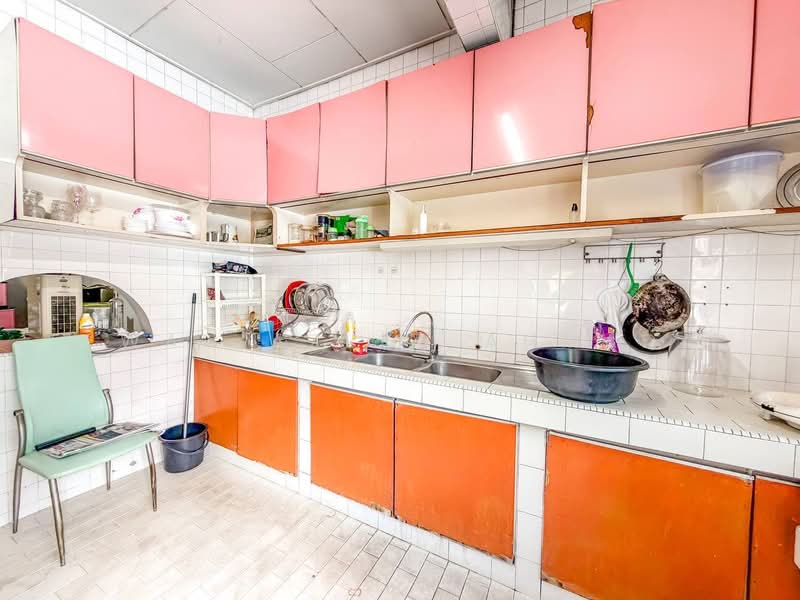 1-storey Terraced House for Sale in Taman Lucky (Bangsar) - Wan Azlan Ahmad - PropertyGuru.com.my