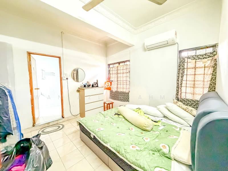 1-storey Terraced House for Sale in Taman Lucky (Bangsar) - Wan Azlan Ahmad - PropertyGuru.com.my