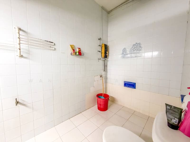 1-storey Terraced House for Sale in Taman Lucky (Bangsar) - Wan Azlan Ahmad - PropertyGuru.com.my