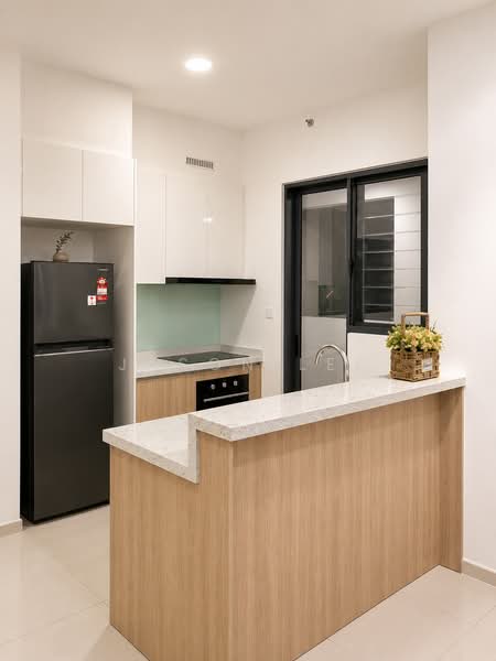 Servis Apartment untuk Disewa di Sunway Belfield - Jason Lee - Kitchen - PropertyGuru.com.my