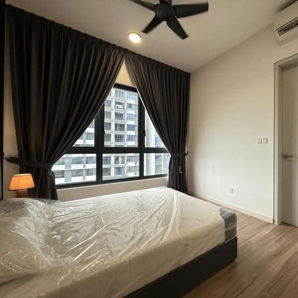 Kediaman Servis untuk Disewa di Sunway Belfield - Jason Lee - Bedroom - PropertyGuru.com.my