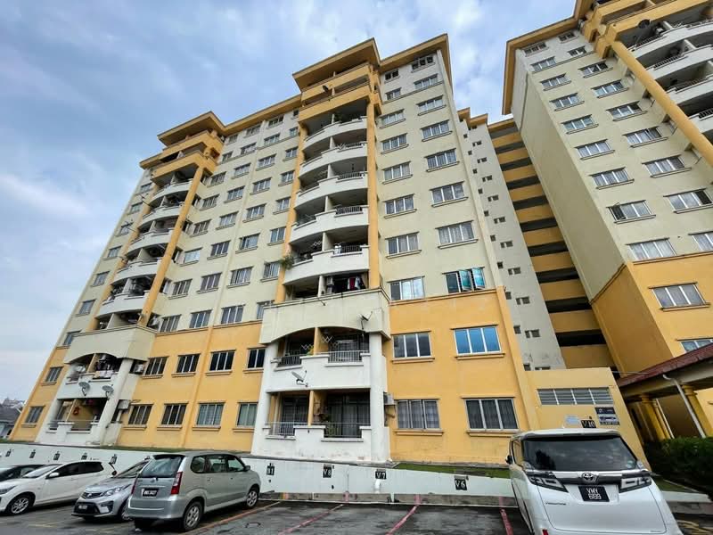 Pangsapuri untuk Dijual di Damansara Sutera - Faiza Aziz - Exterior - PropertyGuru.com.my