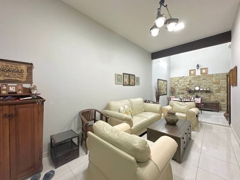 1-storey Terraced House for Sale in Telok Panglima Garang (Selangor) - Wan Azlan Ahmad - PropertyGuru.com.my