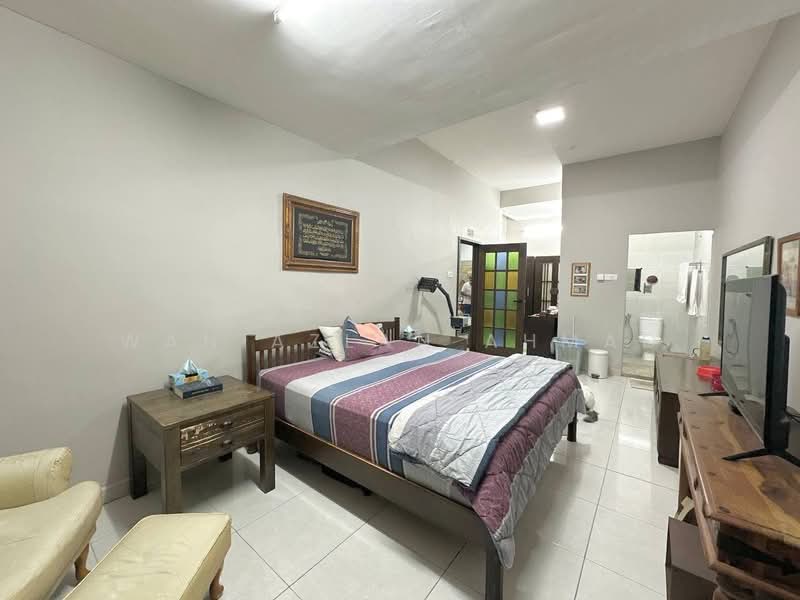 1-storey Terraced House for Sale in Telok Panglima Garang (Selangor) - Wan Azlan Ahmad - PropertyGuru.com.my