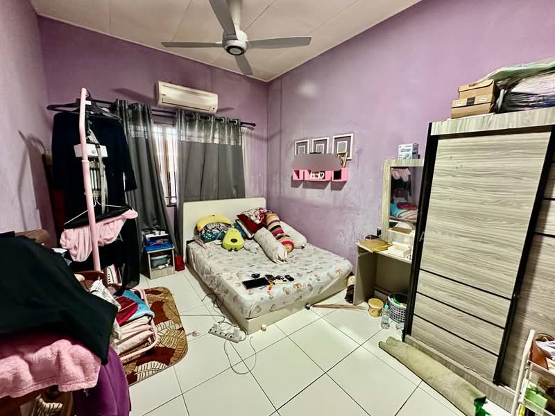 1-storey Terraced House for Sale in Kampung Jalan Kebun (Shah Alam) - Wan Azlan Ahmad - PropertyGuru.com.my