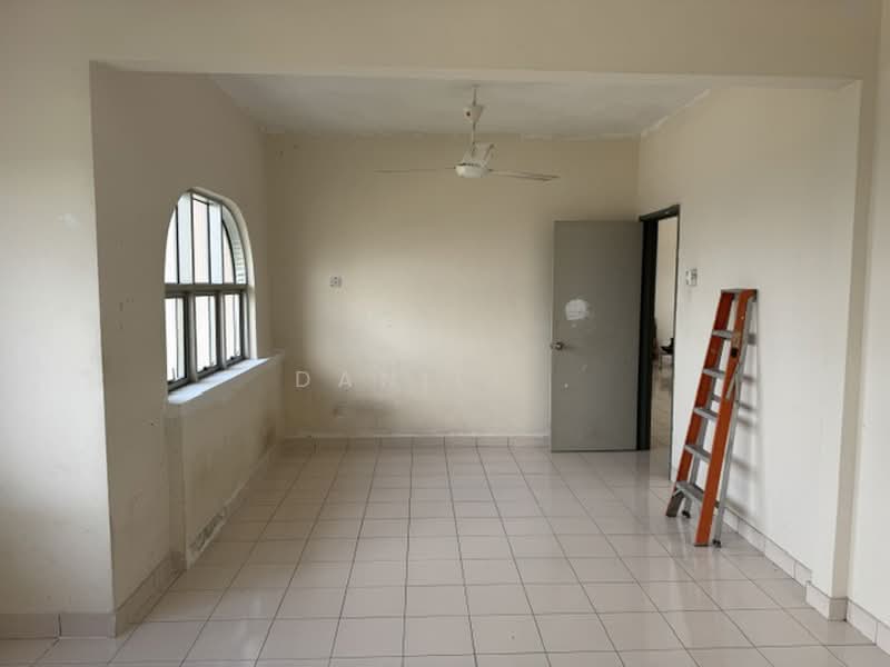 Apartment for Sale at Sri Bayu Apartments - DANIEL . - Living Room - PropertyGuru.com.my
