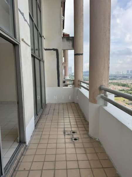 Apartment for Sale at Sri Bayu Apartments - DANIEL . - Balcony - PropertyGuru.com.my