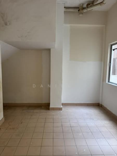 Apartment for Sale at Sri Bayu Apartments - DANIEL . - PropertyGuru.com.my