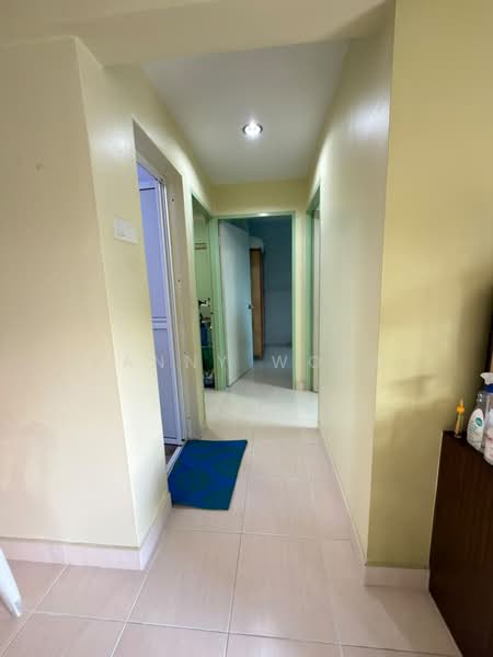 Pangsapuri untuk Dijual di BL Garden - Fanny Wong - Corridor - PropertyGuru.com.my