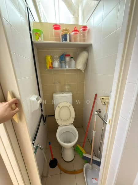 Pangsapuri untuk Dijual di BL Garden - Fanny Wong - Bathroom - PropertyGuru.com.my
