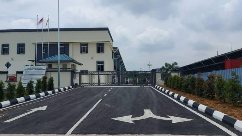 Detached Factory for Rent in Sungai Buloh (Selangor) - H.K Ching - Exterior - PropertyGuru.com.my