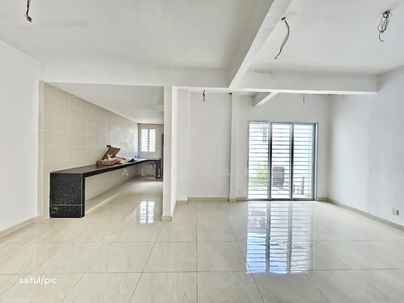 2-storey Terraced House for Sale in Bukit Jelutong (Shah Alam) - Alif Saad - PropertyGuru.com.my