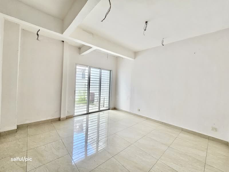 2-storey Terraced House for Sale in Bukit Jelutong (Shah Alam) - Alif Saad - PropertyGuru.com.my