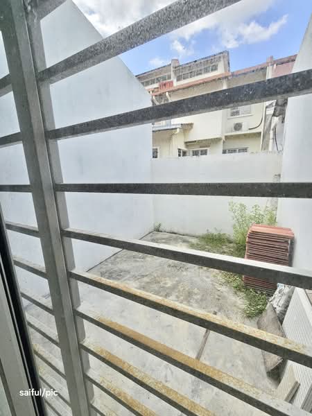 2-storey Terraced House for Sale in Bukit Jelutong (Shah Alam) - Alif Saad - PropertyGuru.com.my