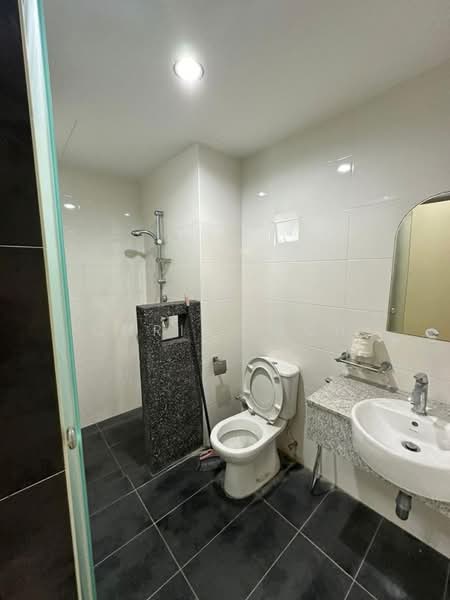 Condominium for Rent at Platino Condominium - Chris Teoh - Bathroom - PropertyGuru.com.my