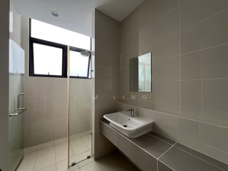 Condominium for Rent at Waltz Residences - Kim Ling - Master Bathroom - PropertyGuru.com.my