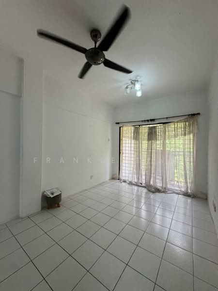 Apartment for Sale at Ixora - Frankie Sing - Living Room - PropertyGuru.com.my