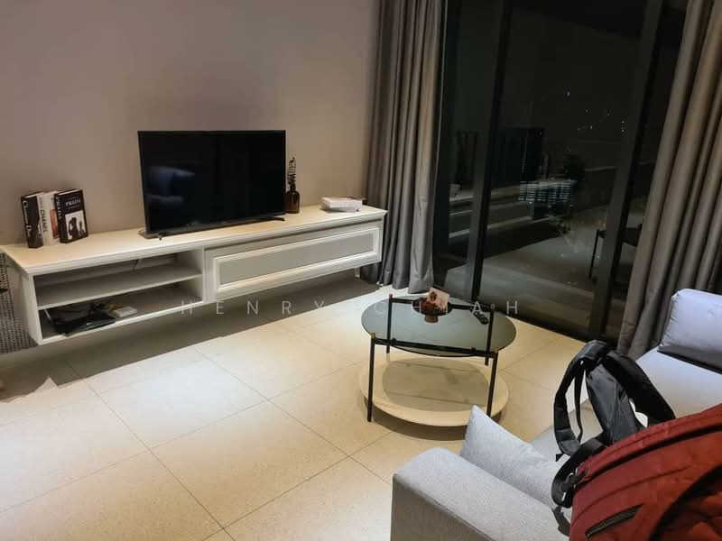 Kondominium untuk Disewa di Millerz Square Serviced Residence - Henry Chiah - Living Room - PropertyGuru.com.my