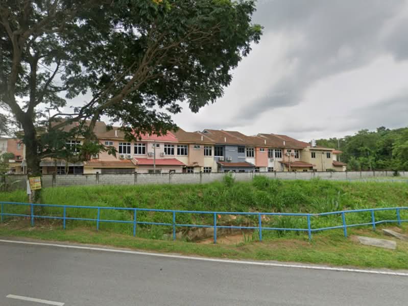 2-storey Terraced House for Sale in Bukit Rahman Putra (Sungai Buloh) - KT Teoh - Exterior - PropertyGuru.com.my