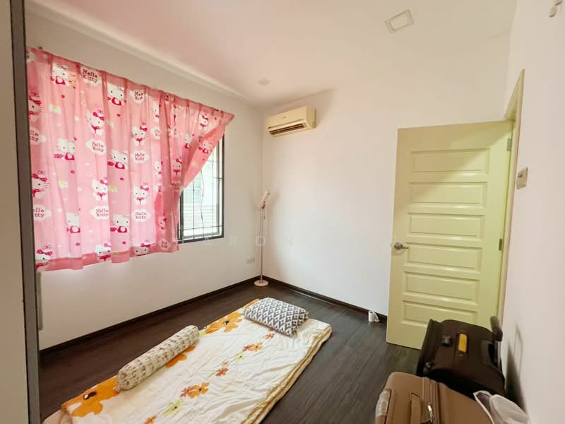 Cluster House for Sale in Taman Adda Heights (Tebrau) - Sharon Ong - Bedroom - PropertyGuru.com.my