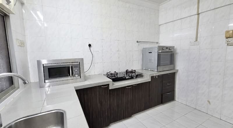Pangsapuri untuk Dijual di Taman Pekaka Block 31 - Weng Sern - Kitchen - PropertyGuru.com.my