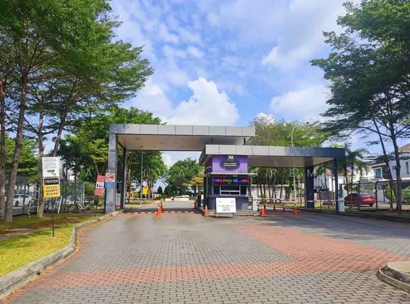 Rumah Teres 2 Tingkat untuk Dijual di Bandar Parklands (Klang) - Rashidah Juremi - Exterior - PropertyGuru.com.my
