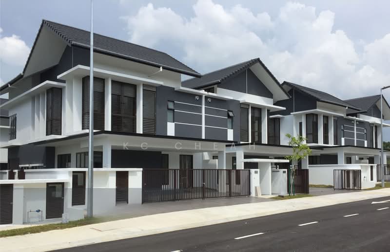 Rumah Berkembar untuk Dijual di Denai Alam (Shah Alam) - KC Cheah - Exterior - PropertyGuru.com.my