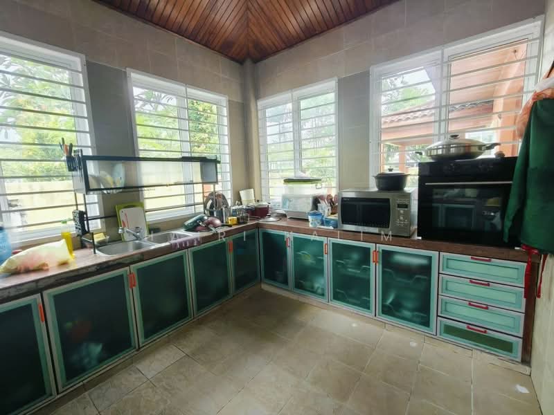 Rumah Teres 2 Tingkat untuk Dijual di TTDI Jaya (Shah Alam) - Hairi Halim - PropertyGuru.com.my