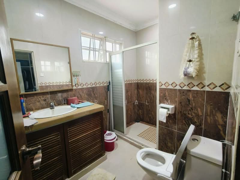 Rumah Teres 2 Tingkat untuk Dijual di TTDI Jaya (Shah Alam) - Hairi Halim - PropertyGuru.com.my