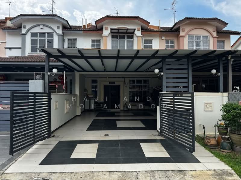 2-storey Terraced House for Sale in Johor Bahru (Johor) - Haji Andy Mohamadon - Exterior - PropertyGuru.com.my