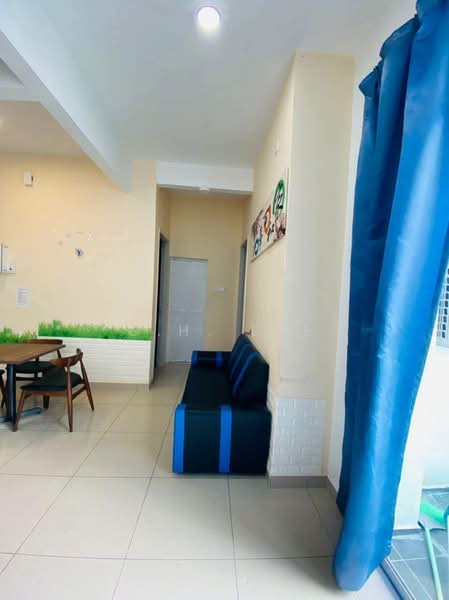Servis Apartment untuk Disewa di BM City Suites @ BM City Mall - C.H. Lee - Living Room - PropertyGuru.com.my