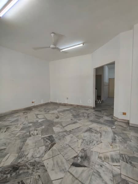 Rumah Teres 2 Tingkat untuk Dijual di Taman Wawasan (Puchong) - Kelly Low - PropertyGuru.com.my
