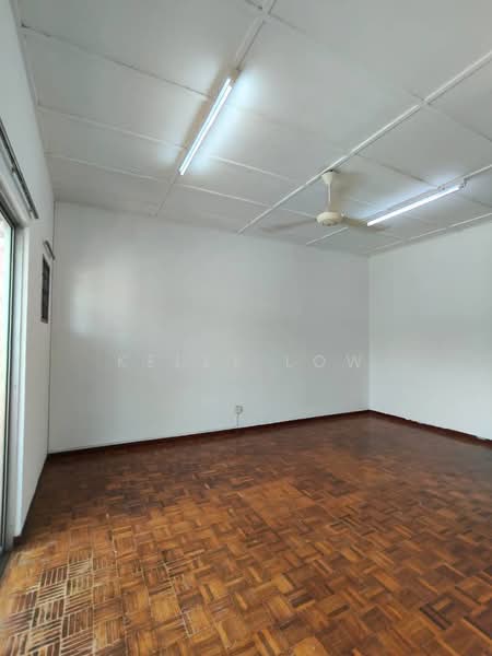 Rumah Teres 2 Tingkat untuk Dijual di Taman Wawasan (Puchong) - Kelly Low - PropertyGuru.com.my