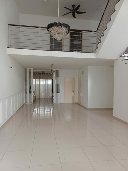 3-storey Terraced House for Sale in Lake Fields (Sungai Besi) - Cady Koh - Living Room - PropertyGuru.com.my
