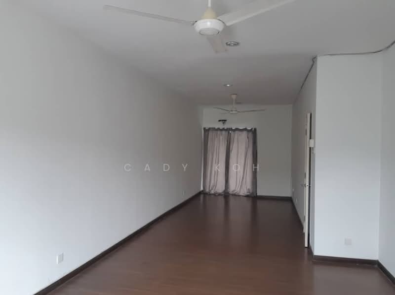 3-storey Terraced House for Sale in Lake Fields (Sungai Besi) - Cady Koh - Living Room - PropertyGuru.com.my