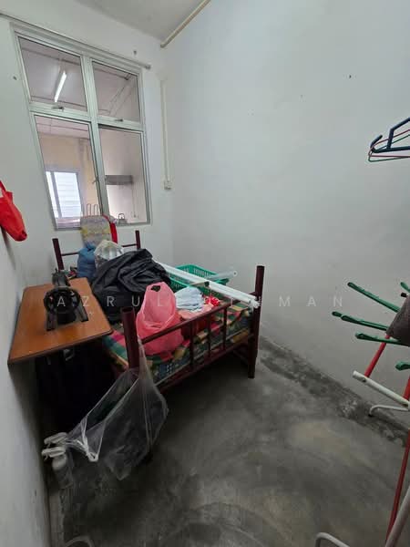 2-storey Terraced House for Sale in Taman Sri Angsana (Mantin) - Azrul Othman - Bedroom - PropertyGuru.com.my