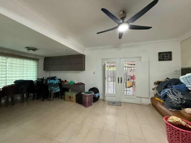 2-storey Terraced House for Sale in Taman Rinting (Masai) - Daniel Yong - Living Room - PropertyGuru.com.my