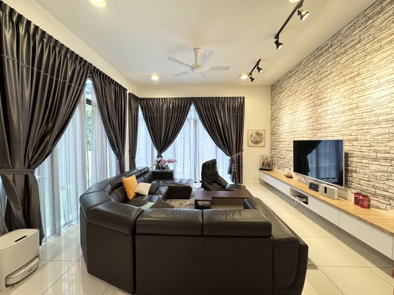 3-storey Terraced House for Sale in Seri Kembangan (Selangor) - CK Yee - PropertyGuru.com.my
