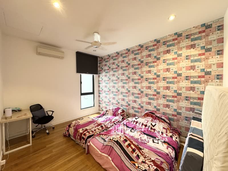 3-storey Terraced House for Sale in Seri Kembangan (Selangor) - CK Yee - PropertyGuru.com.my