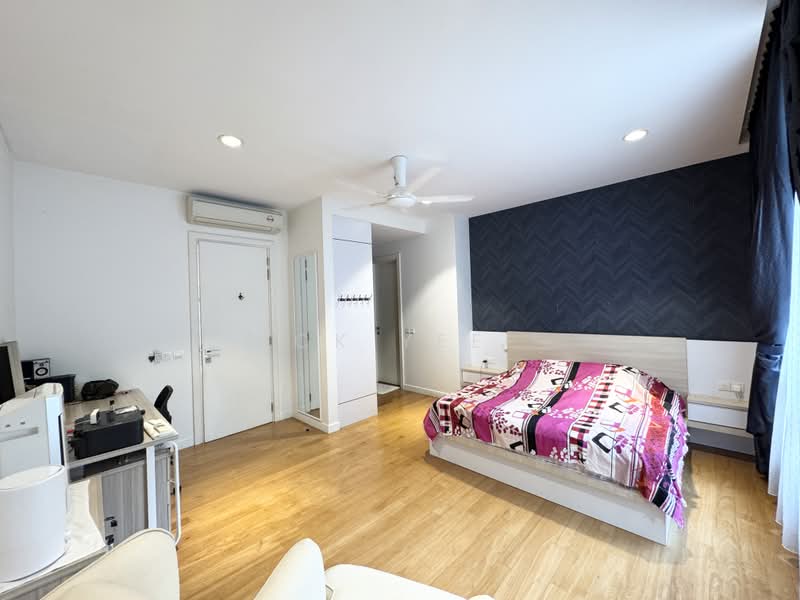 3-storey Terraced House for Sale in Seri Kembangan (Selangor) - CK Yee - PropertyGuru.com.my
