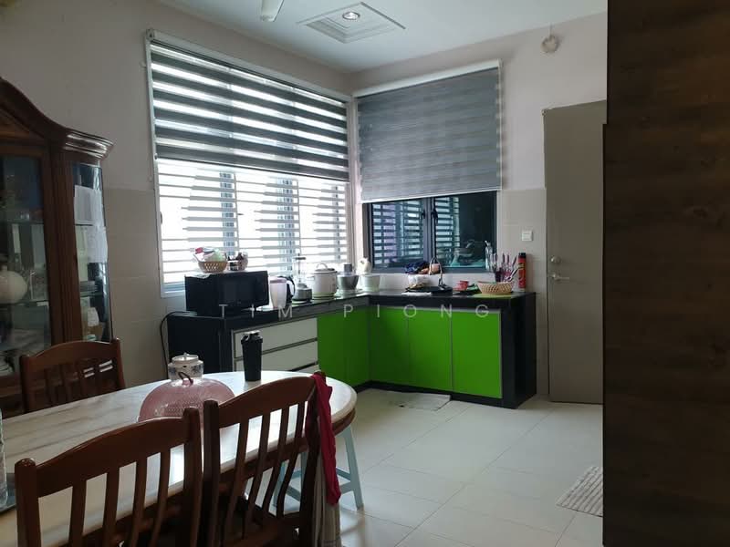 Rumah Berkembar untuk Dijual di Taman Vista Kirana (Bukit Katil) - Tim Piong - Kitchen - PropertyGuru.com.my