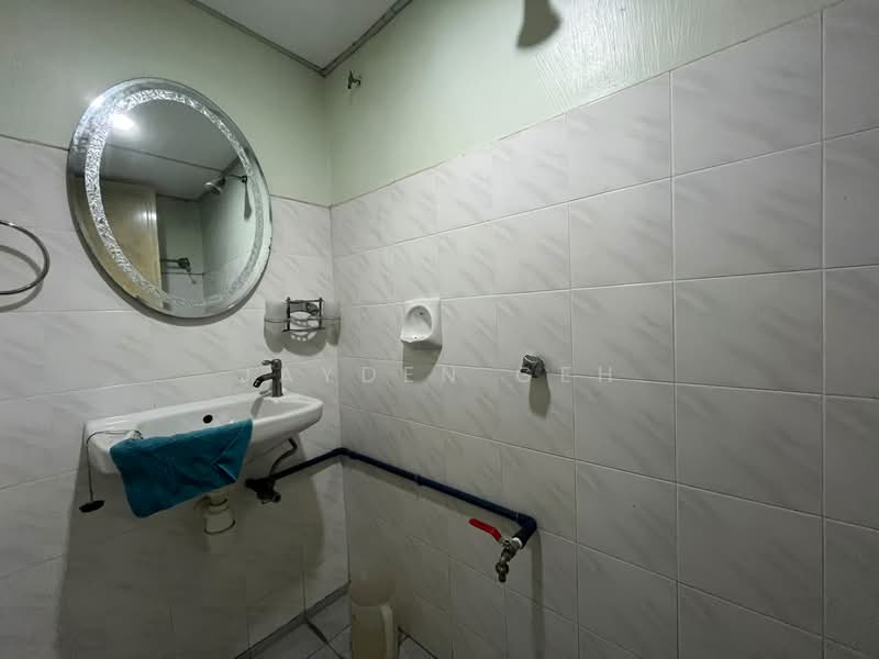 Kedai / Pejabat untuk Disewa di Alor Setar (Kedah) - Jayden Geh - Bathroom - PropertyGuru.com.my