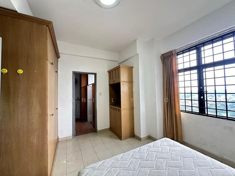 Condominium for Rent at Aloha Tower Condominium - Daniel Yong - Bedroom - PropertyGuru.com.my