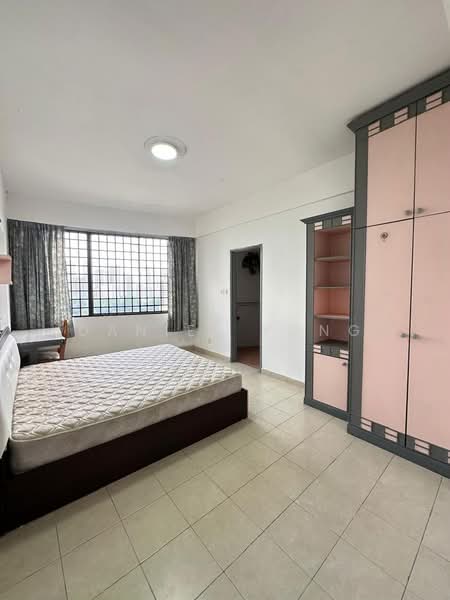 Condominium for Rent at Aloha Tower Condominium - Daniel Yong - Bedroom - PropertyGuru.com.my