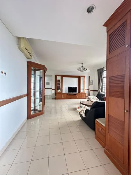 Condominium for Rent at Aloha Tower Condominium - Daniel Yong - Living Room - PropertyGuru.com.my