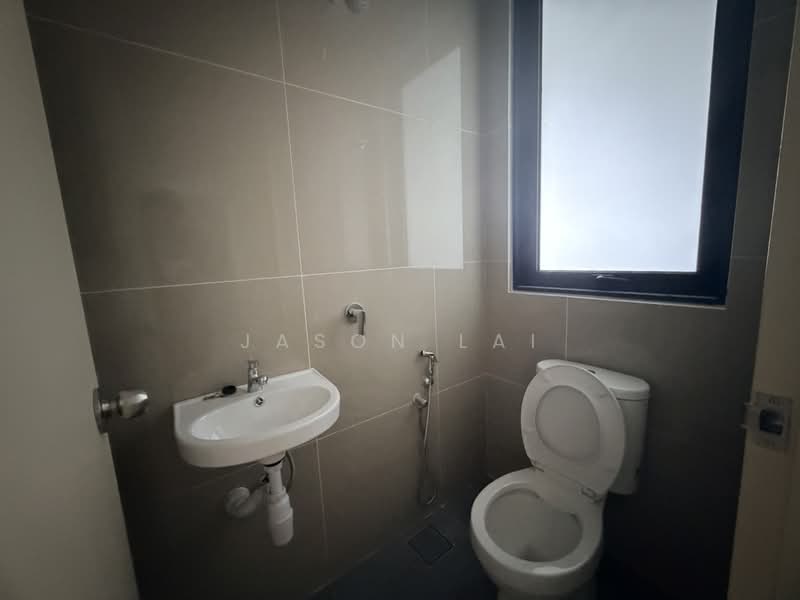 3.5-storey Terraced House for Sale in Damansara Perdana (Selangor) - Jason Lai - Bathroom - PropertyGuru.com.my