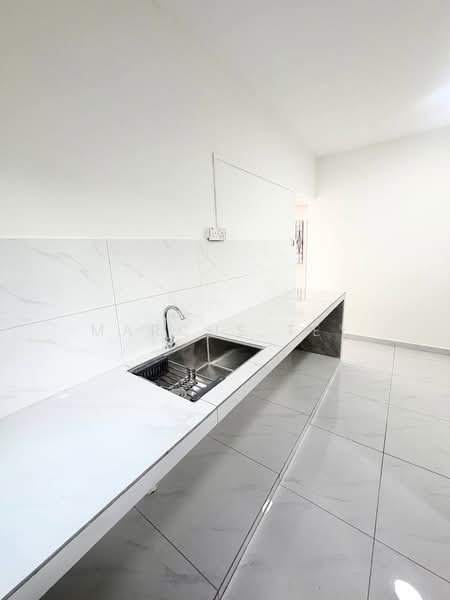 Flat for Sale at Taman Cempaka - Marcus Tey - Kitchen - PropertyGuru.com.my