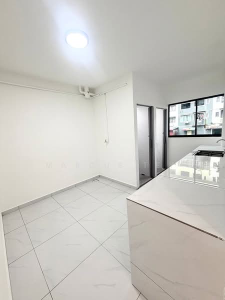 Flat for Sale at Taman Cempaka - Marcus Tey - Kitchen - PropertyGuru.com.my